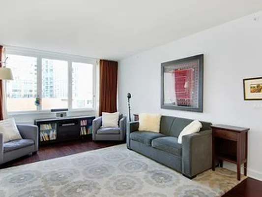 Sold by Corcoran | media 31