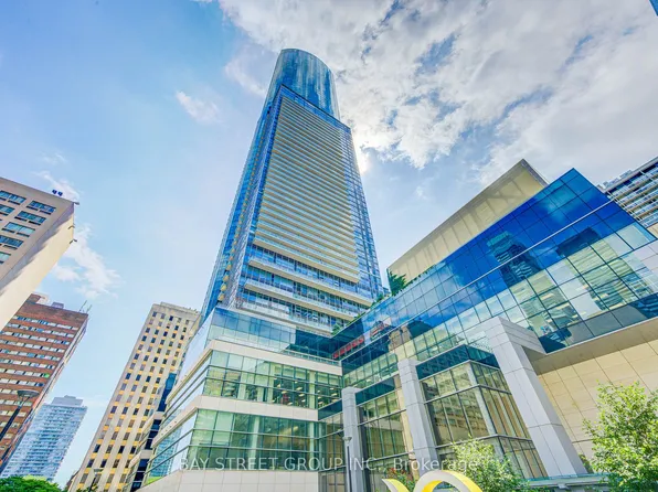 388 Yonge St, Toronto, ON
