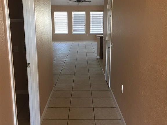 3rd image of 12612 La Paz Ln