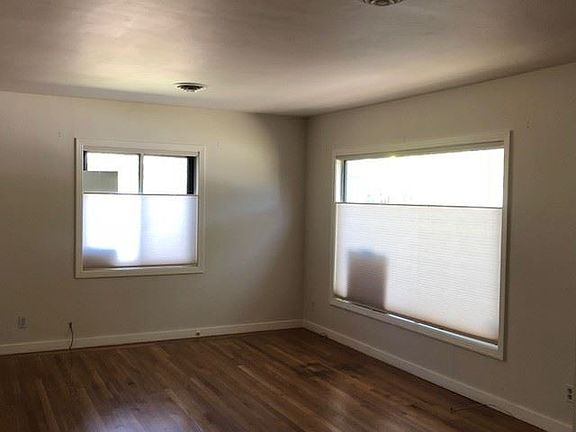 4th image of 2988 24th St