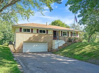 12808 27th Ave N, Plymouth, MN 55441