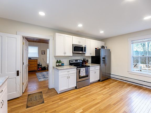 4th image of 299 Farrell Farm Road
