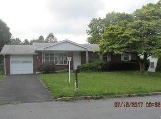 629 E Berger St, Emmaus, PA 18049
