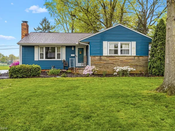 2520 Pleasant Pl, Alliance, OH 44601