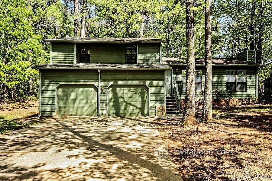 2nd image of 376 Mill Ridge Way