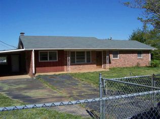 4061 Brookfield Dr, Seneca, SC 29672