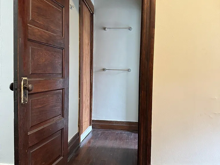 4844 Commonwealth St #UL — Photo 11