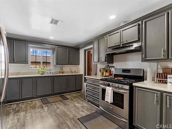 5th image of 12844 Waltham St