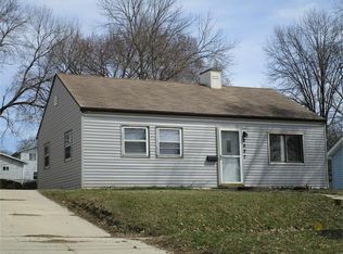 2527 Randolph St, Waterloo, IA 50702