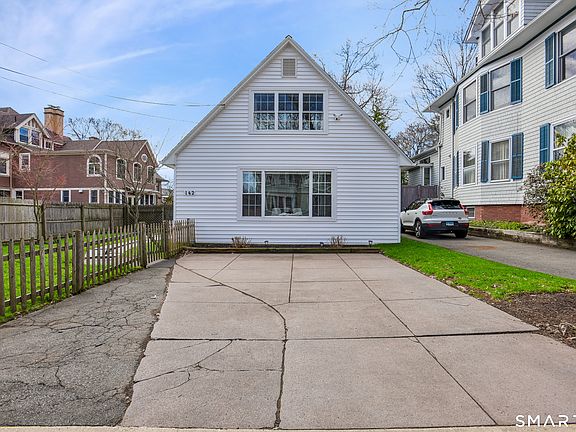 4th image of 142 East Rock Road