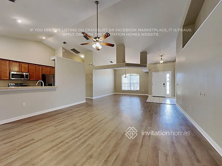 373 Magnolia Springs Ct — Photo 4