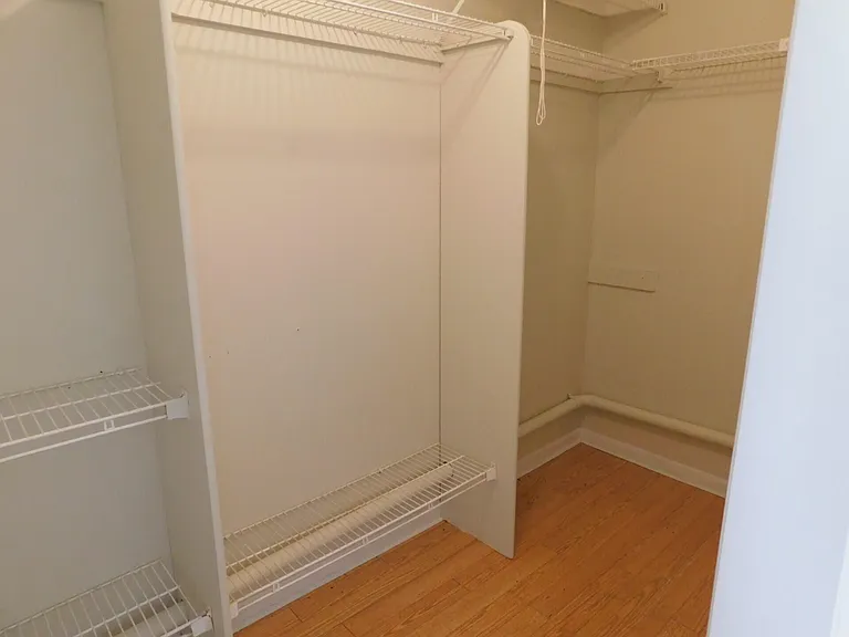 565 Piedmont Park #L — Photo 11