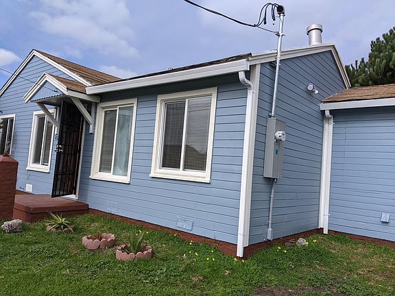 2nd image of 4525 Cypress Ave #4525
