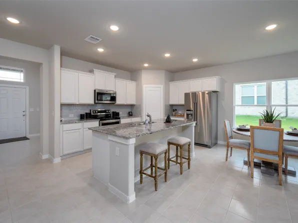1212 Anderson Dr, Trenton, TX 75490