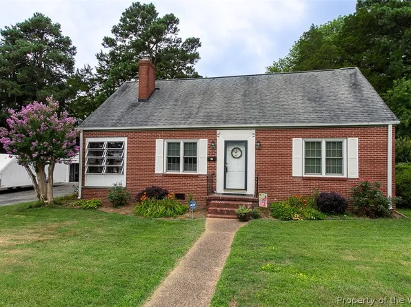 106 Wickre St, Williamsburg, VA 23185