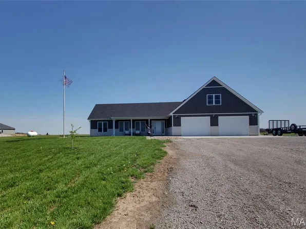 55550 Lone Cedar Trl, New London, MO 63459