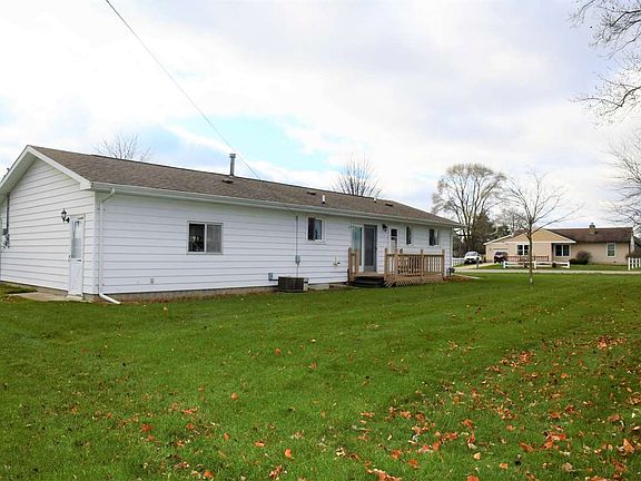 2nd image of 5457 Maxine Ct