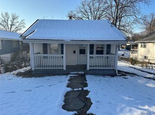 2321 Dawes Pl, Saint Louis, MO 63114