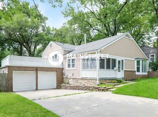 6520 Craig Rd, Overland Park, KS 66202