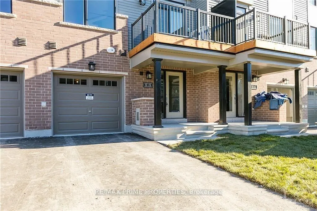 2 bed, $2,450 — Photo 2