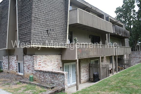 2nd image of 2101 Ottawa St APT 303B