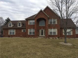 202 Summerlin Rdg, O Fallon, IL 62269