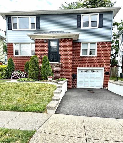 340 New York Ave #2 Photo 1