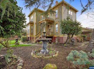 1106 Ferry St SW, Albany, OR 97321