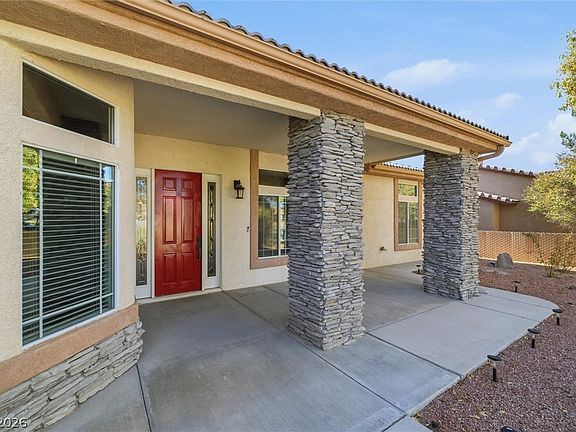 4th image of 61 E Calvada Blvd