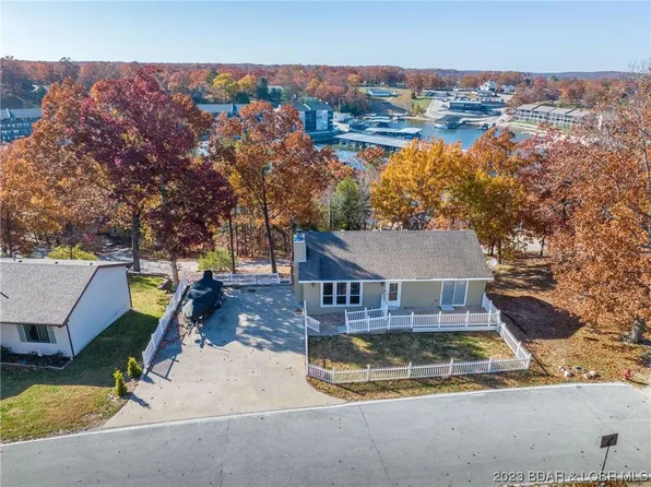 1465 Dogwood Ln, Osage Beach, MO 65065