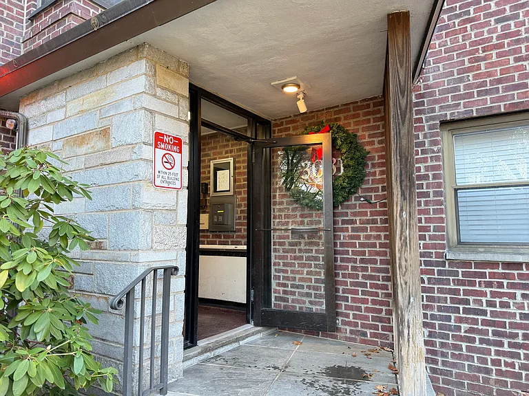 3031 Edwin Ave #5C — Photo 19