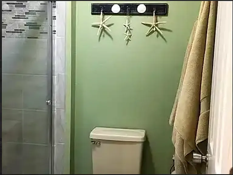 67 Carolina Dr — Photo 10