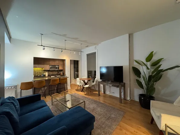 1 E Huron St, Chicago, IL 60611