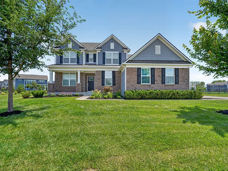 12987 Gilmour Dr — Photo 1