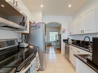 1640 W Golfview Dr #101, Hollywood, FL 33026