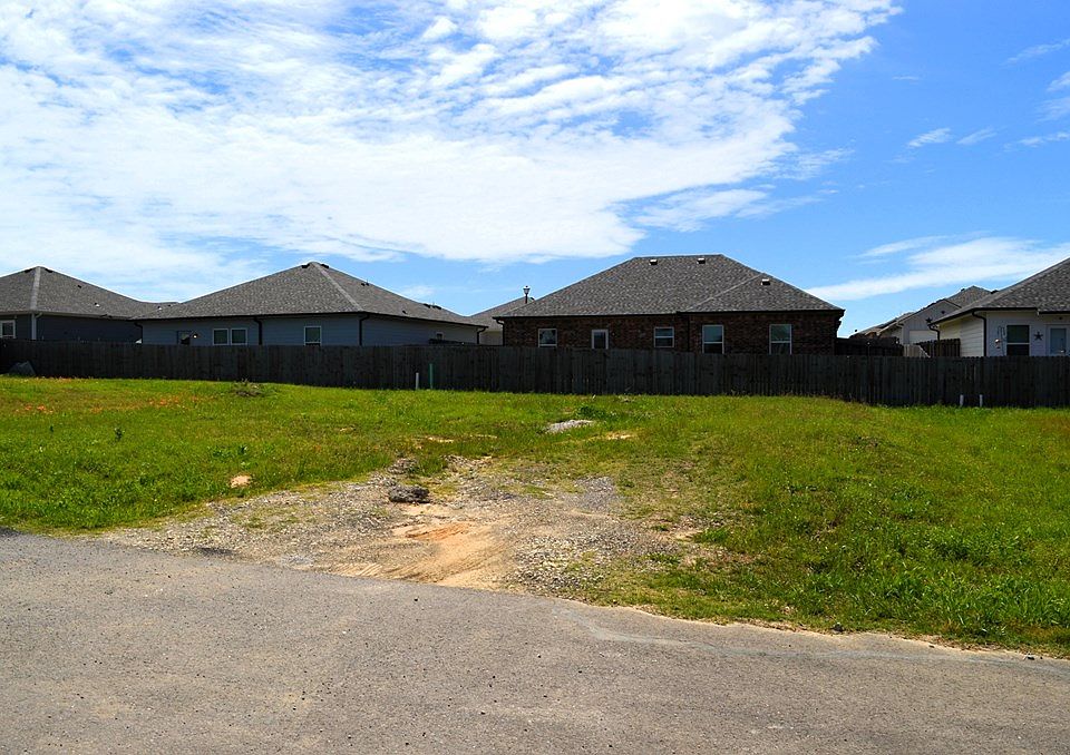 2nd image of 309 Rike Rd