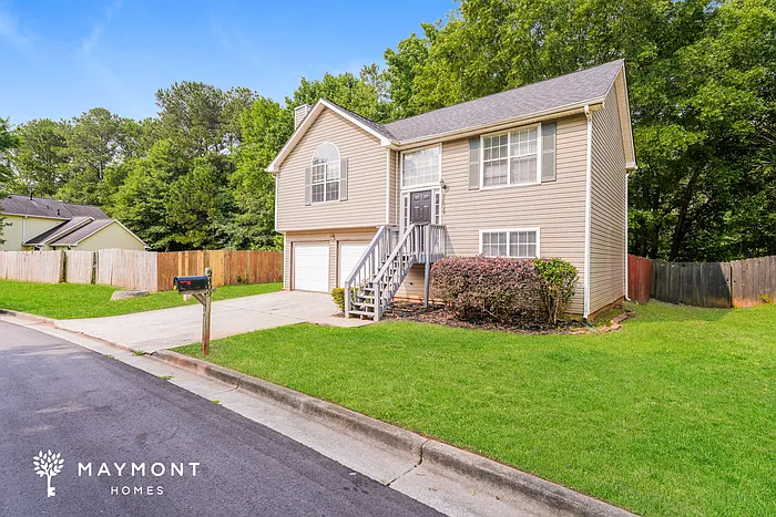 2409 Rambling Way — Photo 4