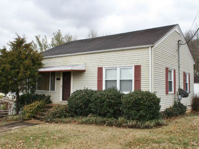 726 W H St, Elizabethton, TN, 37643
