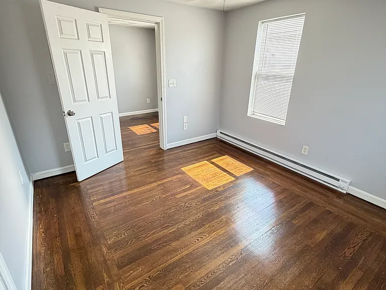 98 Roberts St #1 — Photo 9