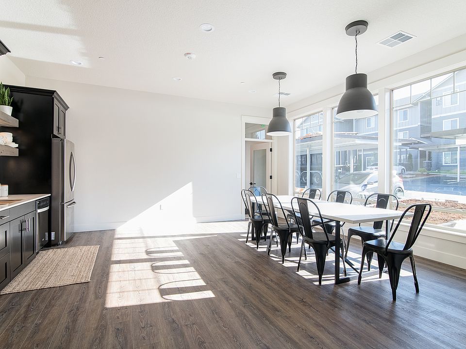 Sandyplace Apartment Homes 38100 Sandy Heights St Sandy OR Zillow