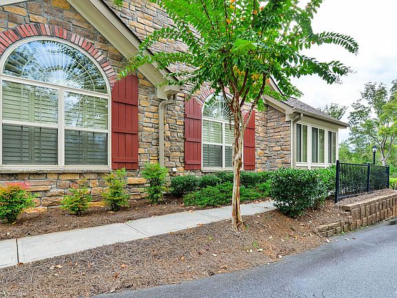 3rd image of 3304 Timbersedge Dr