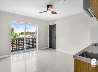 750 SW 5th St APT 6, Miami, FL 33130