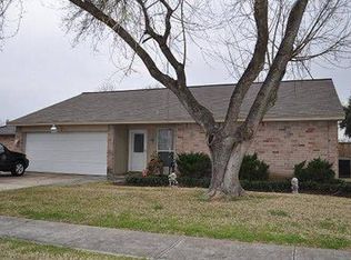 10114 Willmont Rd, La Porte, TX 77571