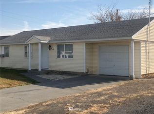 1024 Nw Ln, Moses Lake, WA 98837