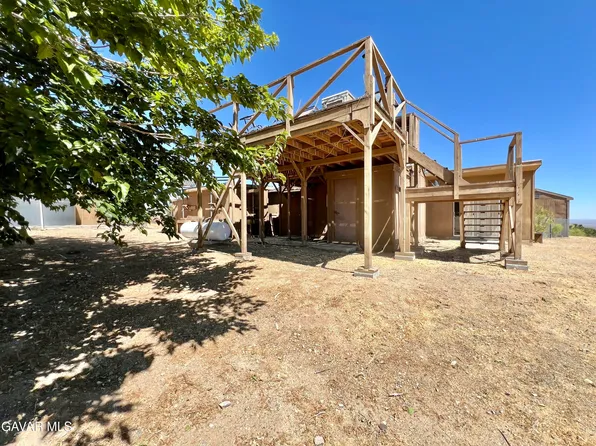 31210 Libra Dr, Llano, CA 93544
