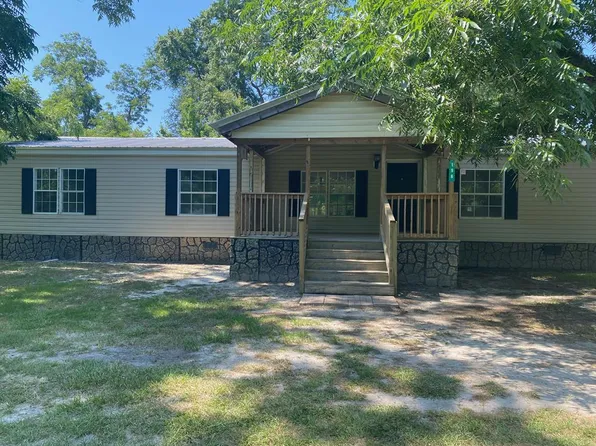 196 Azalea St, Morven, GA 31638