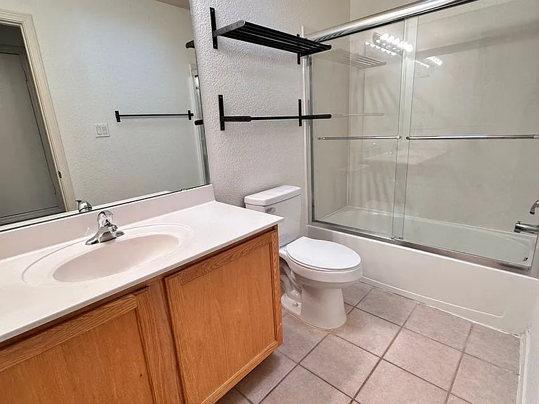 7419 Desert Eagle Rd NE — Photo 27