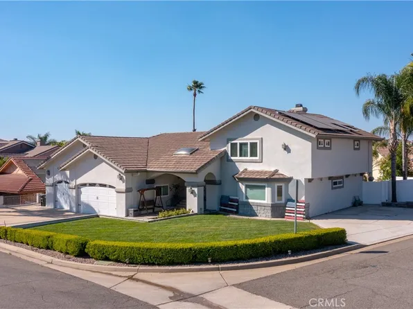 23110 Blue Bird Dr, Canyon Lake, CA 92587