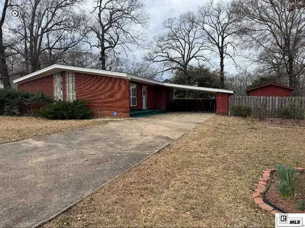 306 Parvin Dr, Bastrop, LA 71220