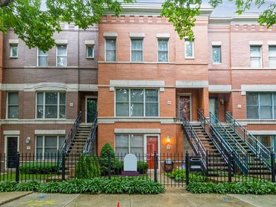 1346 W Fillmore St #1, Chicago, IL, 60607